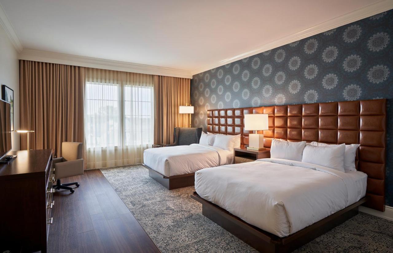 The Inn At Meadowbrook 歐弗蘭帕克 外观 照片