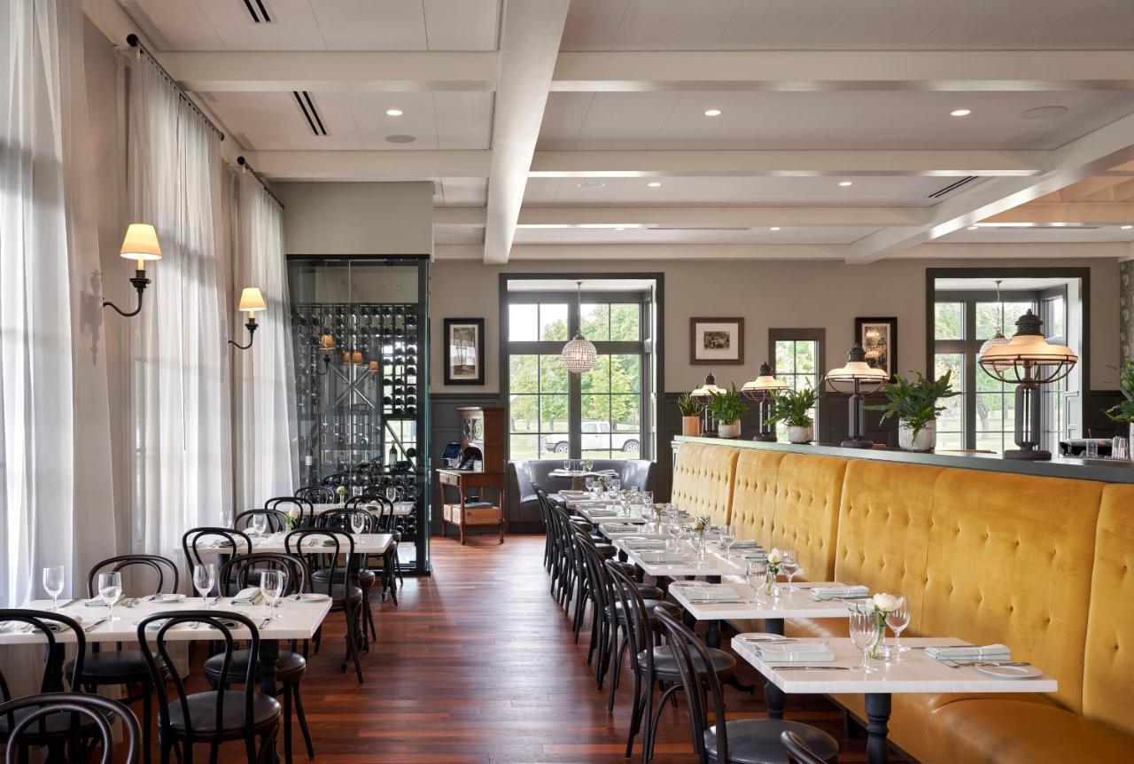 The Inn At Meadowbrook 歐弗蘭帕克 外观 照片