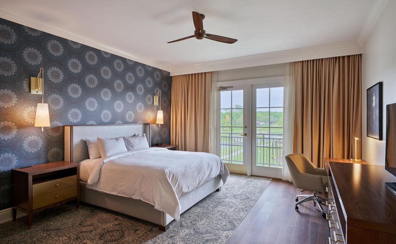 The Inn At Meadowbrook 歐弗蘭帕克 外观 照片